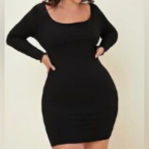 Black Body con ruffle dress